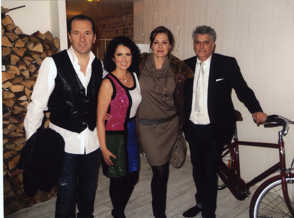 Tahir i Marina sa gostima, proslava 2012